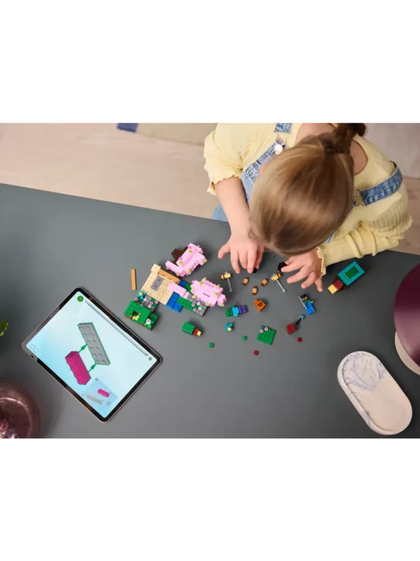 Lego 21260 Minecraft Сад цветущей вишни