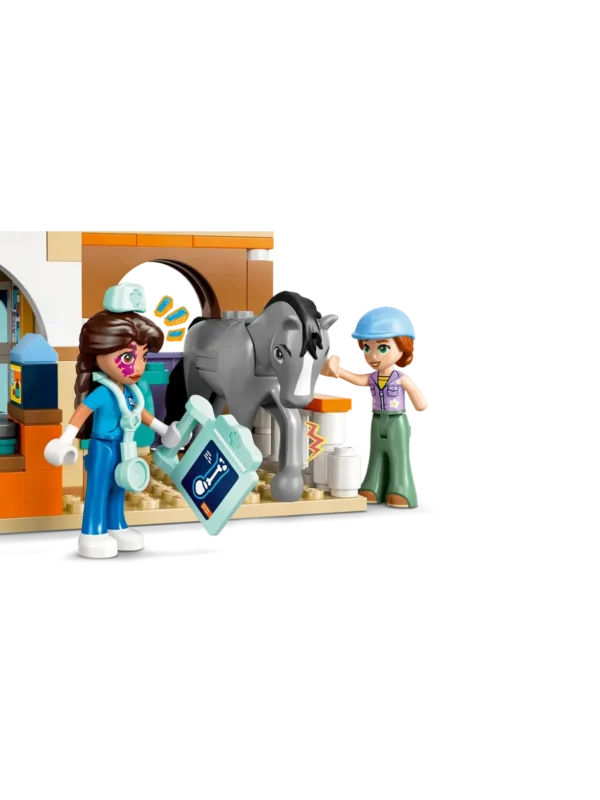 Lego 42651 Подружки Ветклиника для лошадей и питомцев