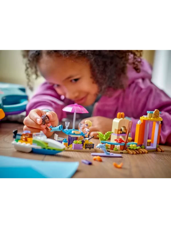 Lego 42672 Подружки Творческий чемодан: Пляж и путешествия