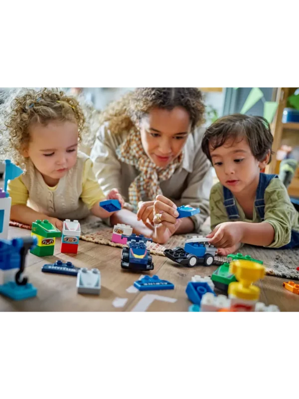 Lego 10445 Дупло Гоночные машины и пилоты команды F1