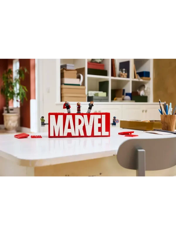 Lego 76313 Супер Герои Логотип и минифигурки MARVEL