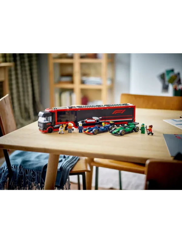 Lego 60445 Город Грузовик F1® с болидами RB20 и AMR24 F1®