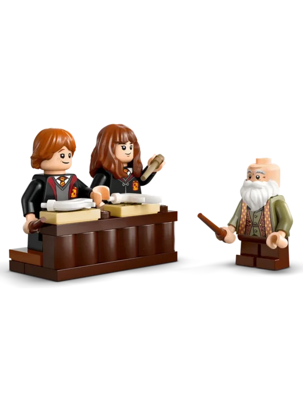Lego 76442 Гарри Поттер Замок Хогвартс: Урок заклинаний