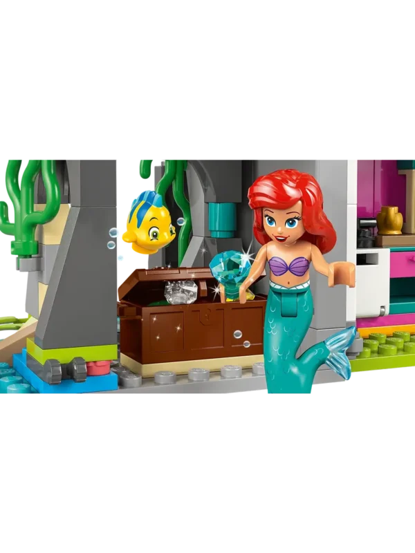 Lego 43267 Принцессы Дисней Замок принцесс и королевские питомцы