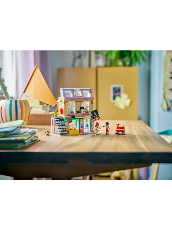 Lego 42653 Подружки Музыкальный магазин и квартира