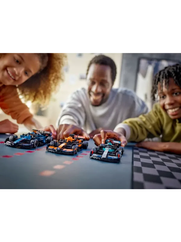 Lego 77244 Speed Champions Болид Mercedes-AMG F1® W15