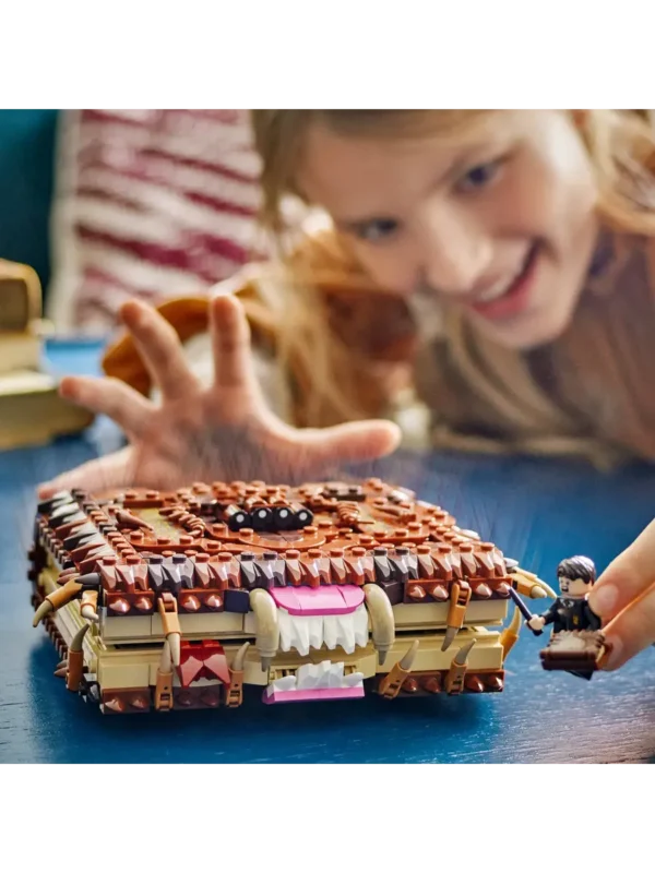 Lego 76449 Гарри Поттер Кусачая «Чудовищная книга о чудовищах»