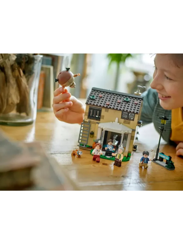 Lego 76451 Гарри Поттер Тисовая улица: визит тетушки Мардж