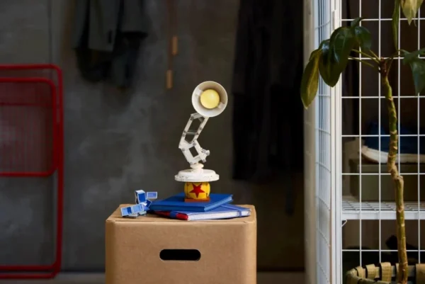 Lego 21357 Ideas Disney Pixar Luxo Jr.