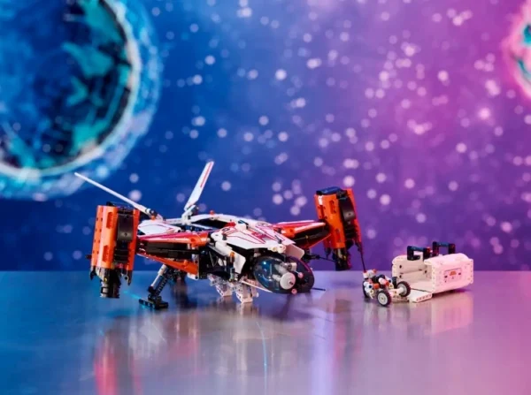 Lego 42181 Техник Тяжелый грузовой космический корабль LT81