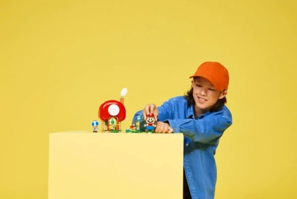 Lego 72041 Super Mario Вечеринка у дома Тоада
