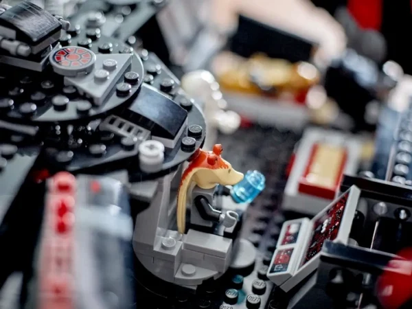 Lego 75389 Звездные войны Темный сокол