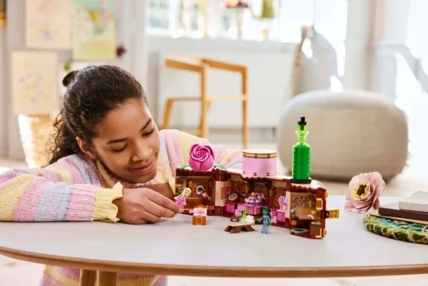 Lego 75683 Wicked Спальня Глинды и Эльфабы