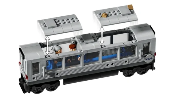 Lego 76321 Супер Герои Человек-паук против Доктора Осьминога на поезде метро