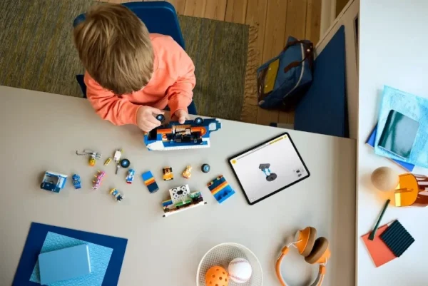 Lego 77006 Соник Грузовик-штабы Команды Соника