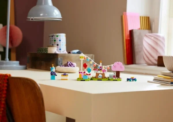 Lego 77046 Animal Crossing День рождения Джулиана
