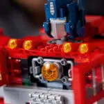 Lego 10302 Icons Оптимус Прайм — изображение 5