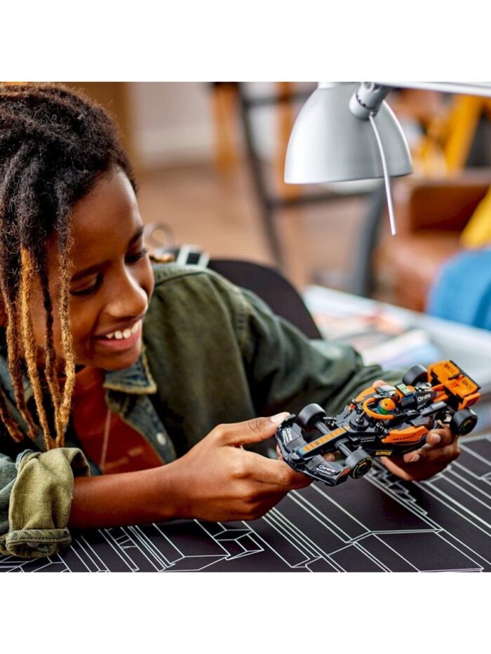 Lego 76919 Speed Champions McLaren Формула 1 — изображение 13