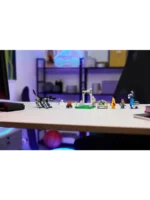 Lego 77075 Fortnite Лагерь Банана и Ремонтницы — изображение 3