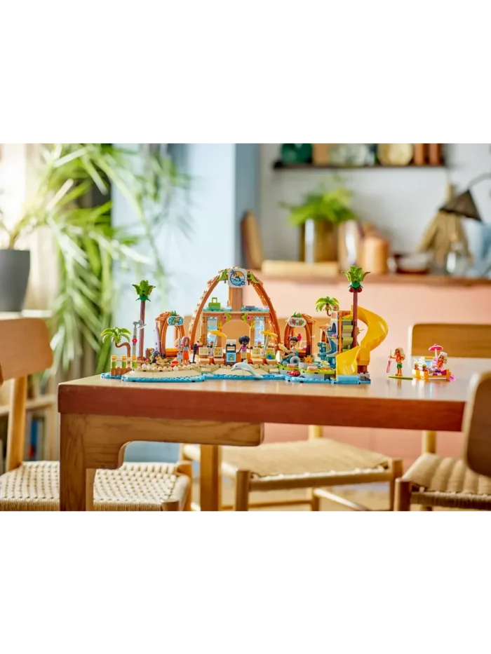 Lego 42673 Подружки Семейный отдых на пляжном курорте - Image 3