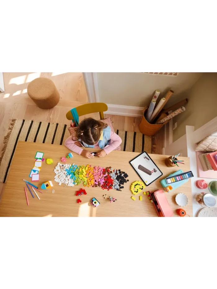 Lego 11042 Классика Творческая коробка счастья — изображение 3