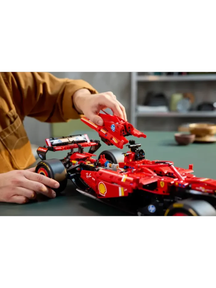 Lego 42207 Техник Болид Ferrari SF-24 F1 - Image 4