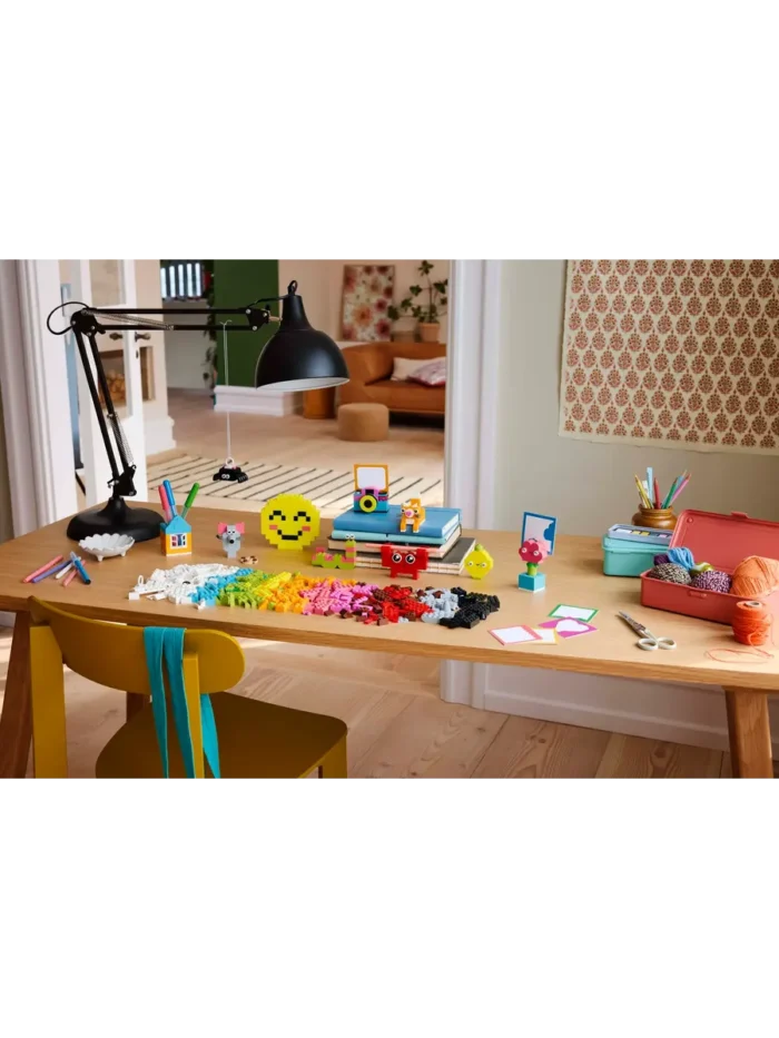 Lego 11042 Классика Творческая коробка счастья — изображение 5