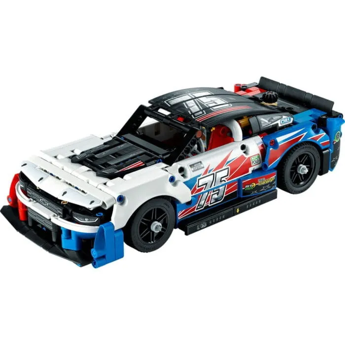 Lego 42153 Техник Шевроле Камаро ZL1 нового поколения NASCAR — изображение 2
