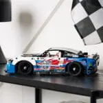 Lego 42153 Техник Шевроле Камаро ZL1 нового поколения NASCAR — изображение 7