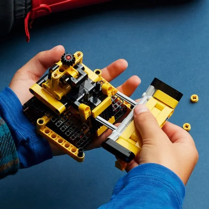 Lego 42163 Техник Бульдозер большой грузоподъемности — изображение 4