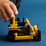 Lego 42163 Техник Бульдозер большой грузоподъемности - Image 7