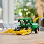 Lego 42168 Техник Кормоуборочный комбайн John Deere 9700 — изображение 3