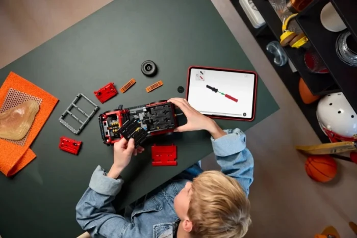 Lego 42213 Техник Внедорожник Ford Bronco® — изображение 3