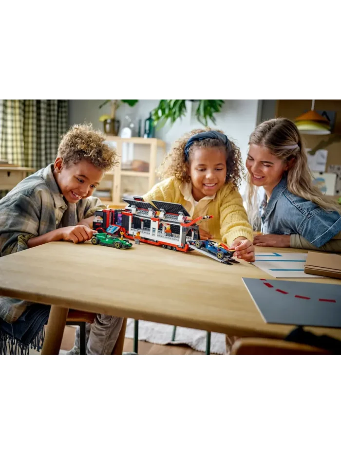 Lego 60445 Город Грузовик F1® с болидами RB20 и AMR24 F1® — изображение 6
