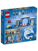 Lego 60370 Город Погоня в полицейском участке — изображение 5
