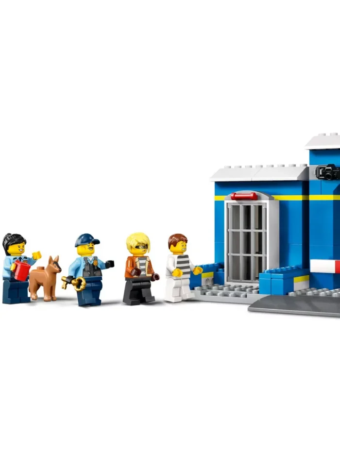 Lego 60370 Город Погоня в полицейском участке — изображение 6