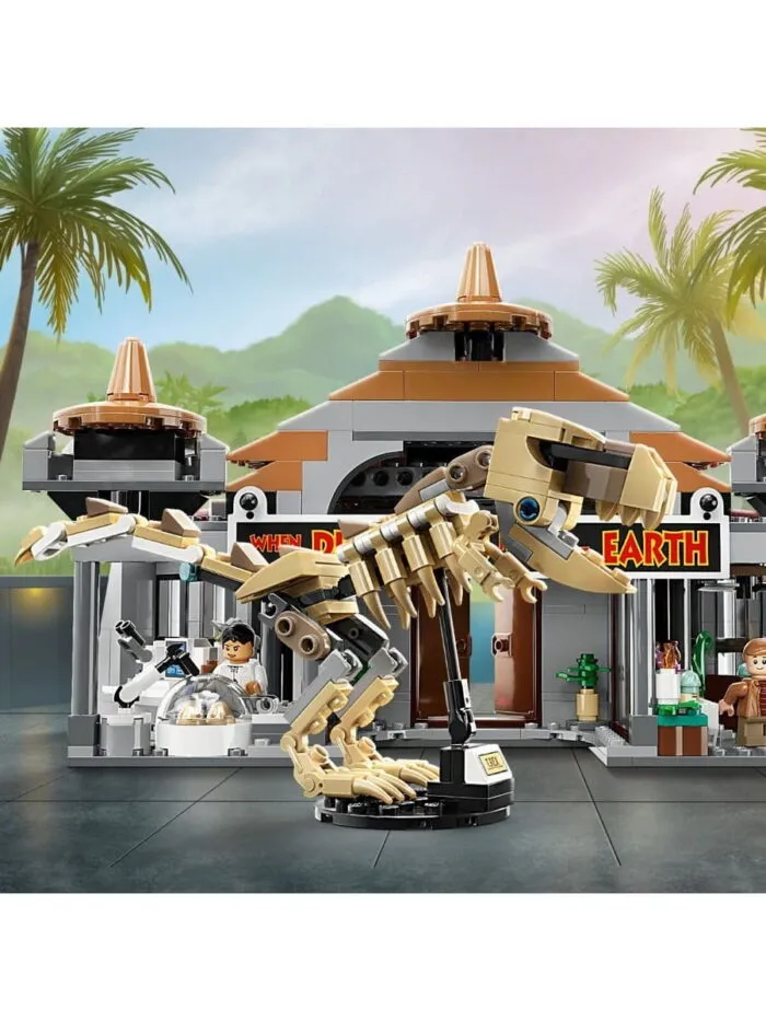 Lego 76961 Jurassic World Центр для посетителей: Т-рекс против Раптора — изображение 6