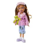Bratz 43548 Ясмин Slumber Party с аксессуарами.