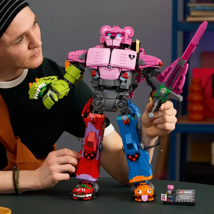 Lego 77078 Fortnite Капитан команды роботов — изображение 3