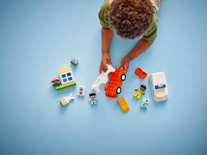 Lego 10447 Дупло Скорая помощь с водителем - Image 3