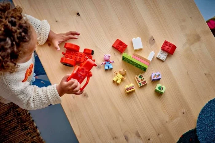 Lego 10468 Дупло Трактор и рынок Свинки Пеппы - Image 2