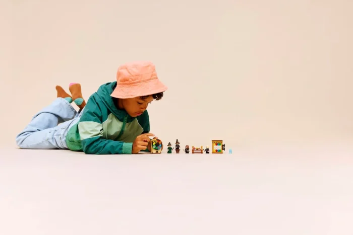 Lego 76460 Гарри Поттер Замок Хогвартс: церемония распределения — изображение 5