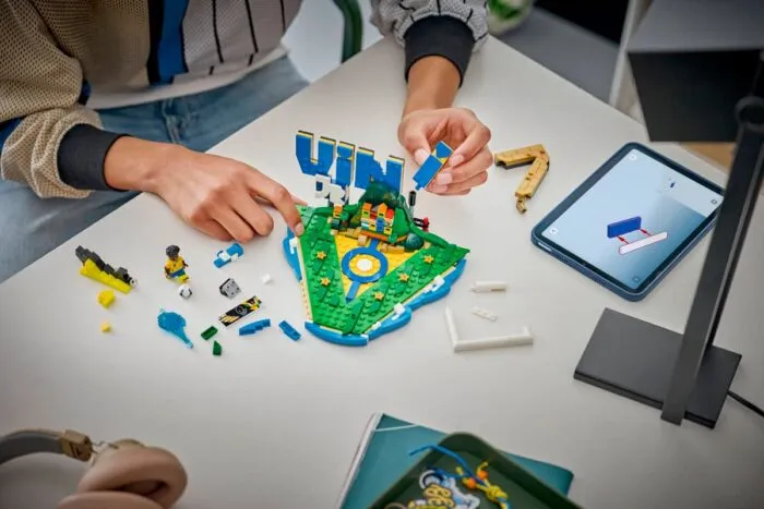 Lego 43027 Editions Football Футбольные хайлайты: Винисиус Жуниор - Image 2