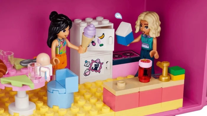 Lego 42697 Подружки Творческий кукольный домик в чемодане - Image 5